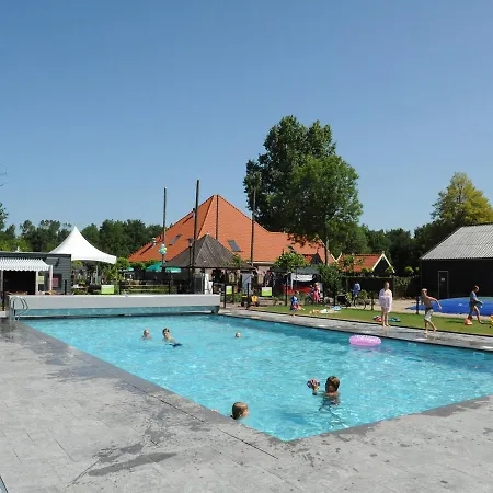 펜션 Holiday Droompark Buitenhuizen.11 펠선자위트