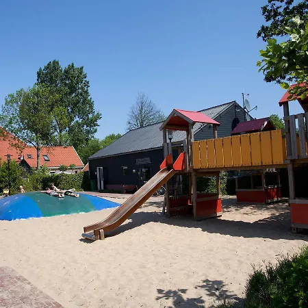 펜션 Holiday Droompark Buitenhuizen.11 펠선자위트